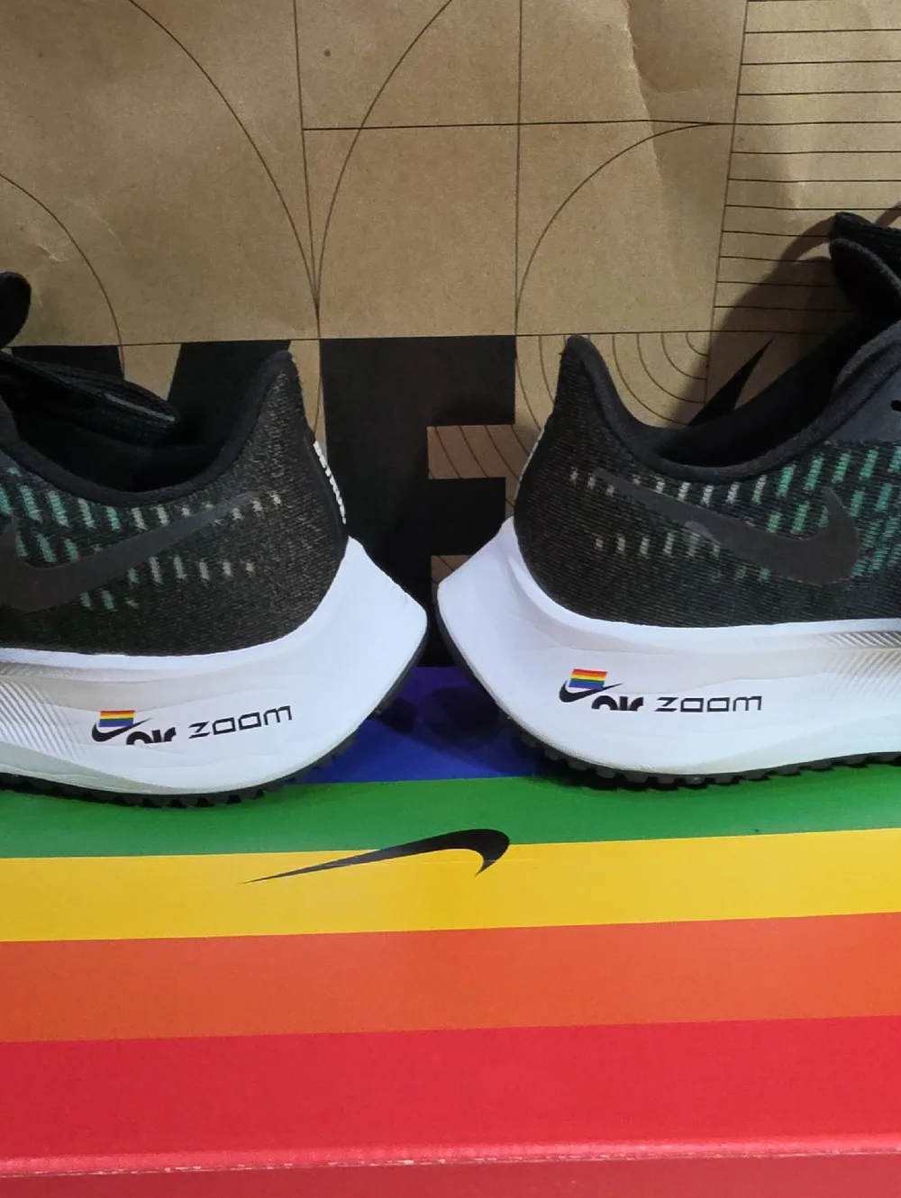 Nike Air Zoom Pegasus 37 Be True  Pride Multicolor CV0266-001 Sz Mens 6 Wmns 7.5